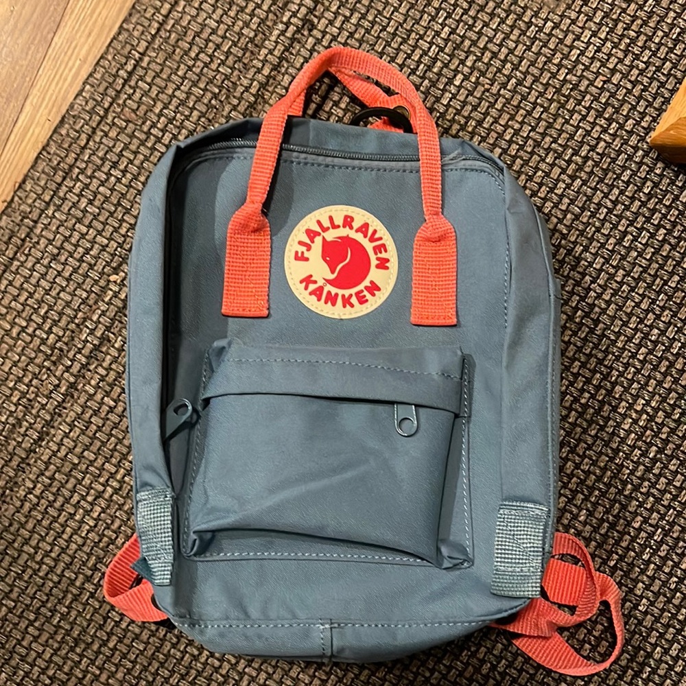 Mini Fjallraven backpack. NWOT so cute! Pink and blue.